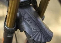 All-mountain-style AMS Garde Boue Avant Ronin Mud Guard -SRAM Soldes ams garde boue avant ronin mud guard 2