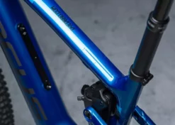 DYEDBRO Autocollant De Protection De Cadre VTT (transparent Brillant) -SRAM Soldes dyedbro autocollant de protection de cadre vtt transparent brillant 2