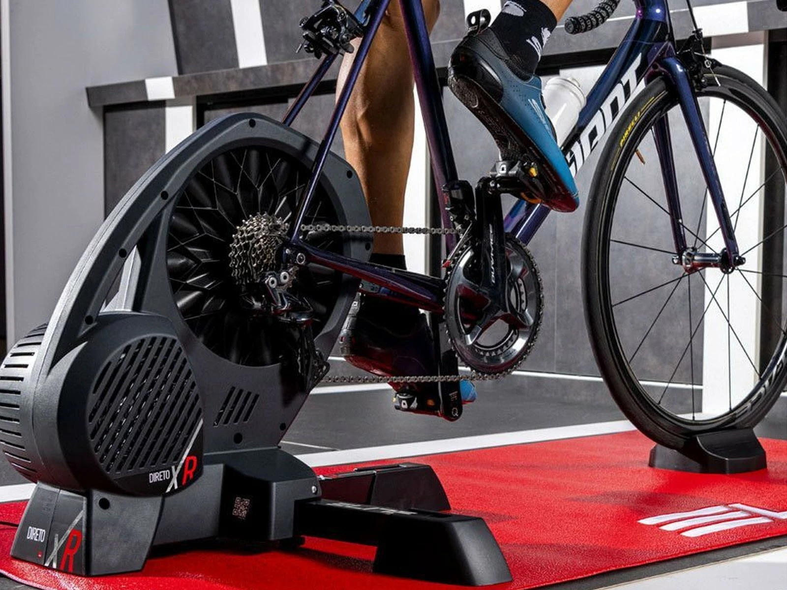 ELITE Home Trainer Direto XR-T (sans Cassette) 4 ELITE Home Trainer Direto XR-T (sans Cassette) – Image 4