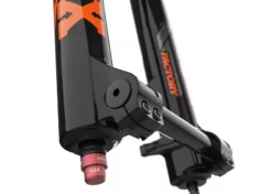 FOX Factory Fourche 40 Float 27.5" 203 Grip 2 Hi/Low Comp/Reb Noir Brillant 20TAx110 Déport 48mm 2023 12 FOX Factory Fourche 40 Float 27.5" 203 Grip 2 Hi/Low Comp/Reb Noir Brillant 20TAx110 Déport 48mm 2023 -SRAM Soldes fox factory fourche 40 float 275 203 grip 2 hilow compreb noir brillant 20tax110 deport 48mm 2023 5