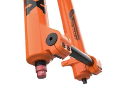 FOX Factory Fourche 40 Float 27.5" 203 Grip 2 Hi/Low Comp/Reb Orange 20TAx110 Déport 48mm 2023 -SRAM Soldes fox factory fourche 40 float 275 203 grip 2 hilow compreb orange 20tax110 deport 48mm 2023 5