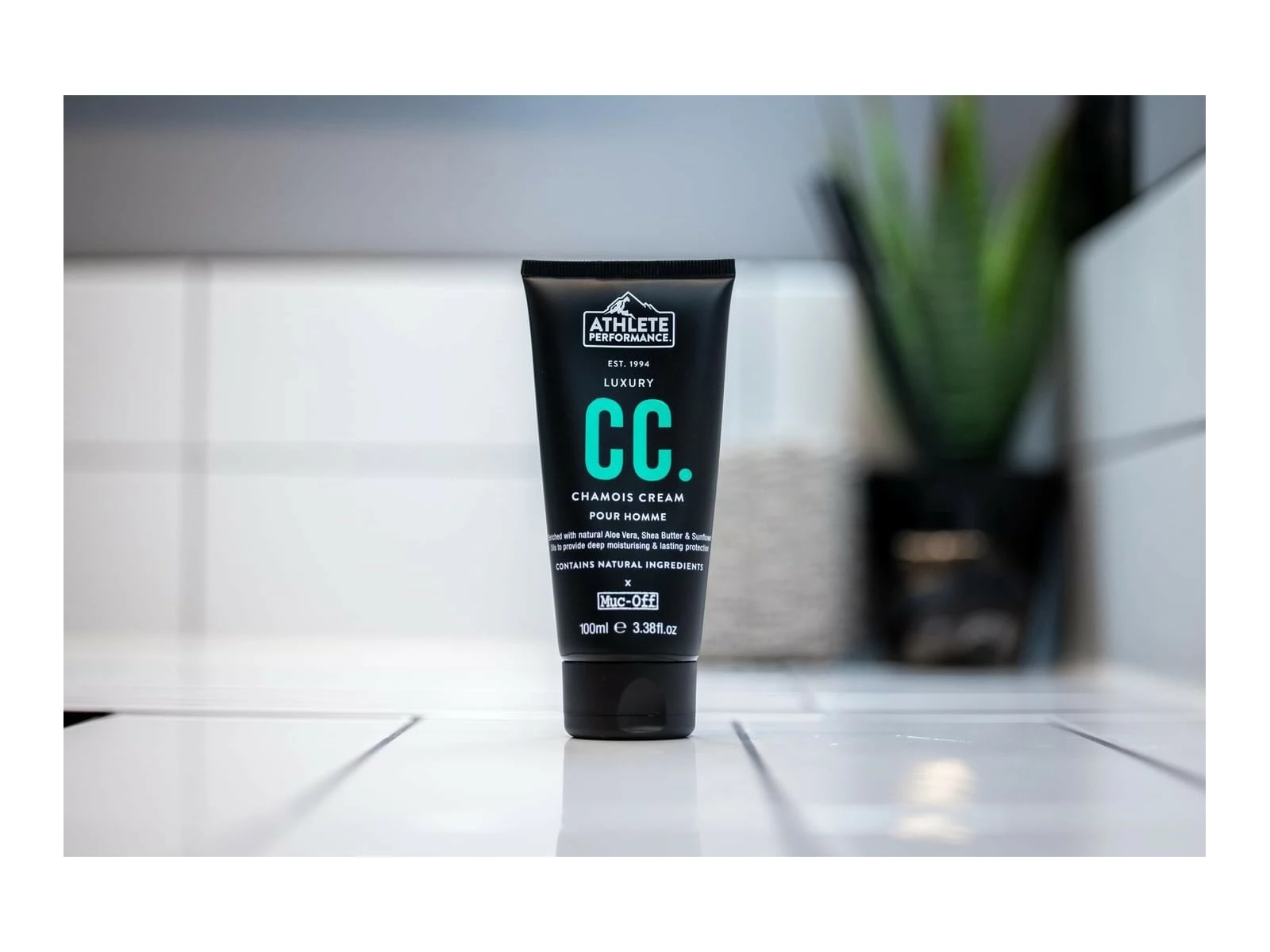 MUC-OFF Crème De Chamois De Luxe Anti Bactérienne - 100 Ml 4 MUC-OFF Crème De Chamois De Luxe Anti Bactérienne - 100 Ml – Image 4